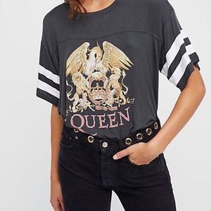 Free People: Queen Tee